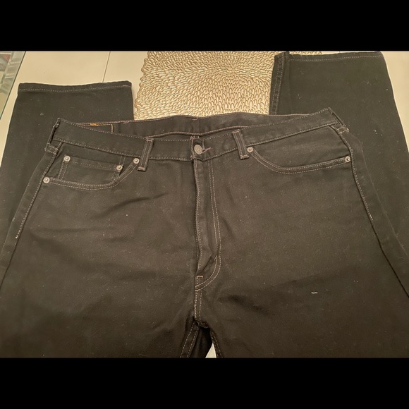 Black Denim Men’s Levi Jeans - Picture 3 of 3